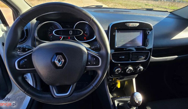 RENAULT Clio  | FWD (przód) | Manualna | 76 KM | Biały full