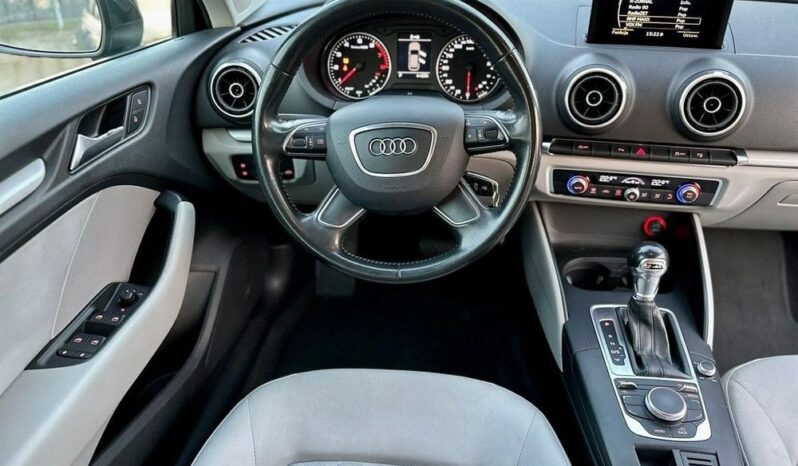 AUDI A3  | FWD (przód) | Automatyczna | 125 KM | Szary full