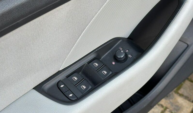 AUDI A3  | FWD (przód) | Automatyczna | 125 KM | Szary full