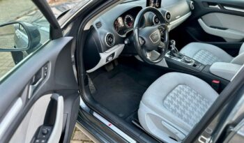 AUDI A3  | FWD (przód) | Automatyczna | 125 KM | Szary full