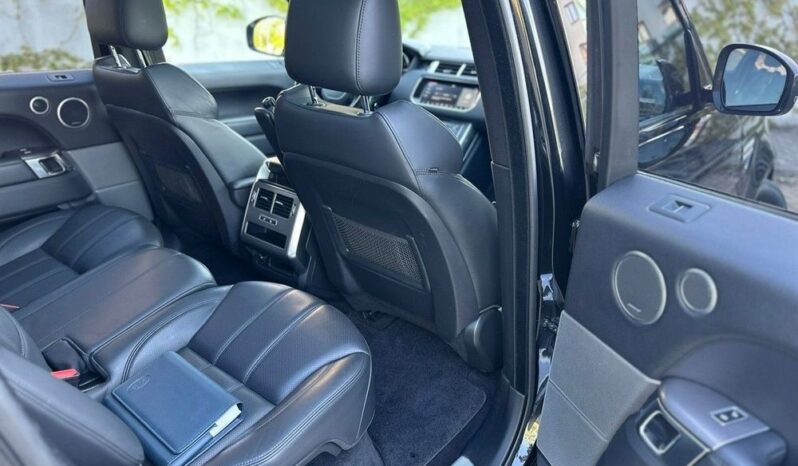 LAND ROVER Range Rover Sport | 4×4 (doł. automatycznie) | Automatyczna | 241 KM | Czarny full