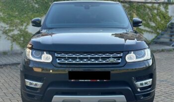 LAND ROVER Range Rover Sport | 4×4 (doł. automatycznie) | Automatyczna | 241 KM | Czarny full
