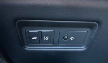 LAND ROVER Range Rover Sport | 4×4 (doł. automatycznie) | Automatyczna | 241 KM | Czarny full