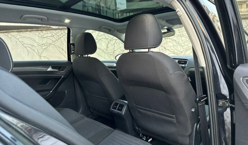 VOLKSWAGEN Golf  | 4×4 (doł. automatycznie) | Manualna | 170 KM | Czarny full