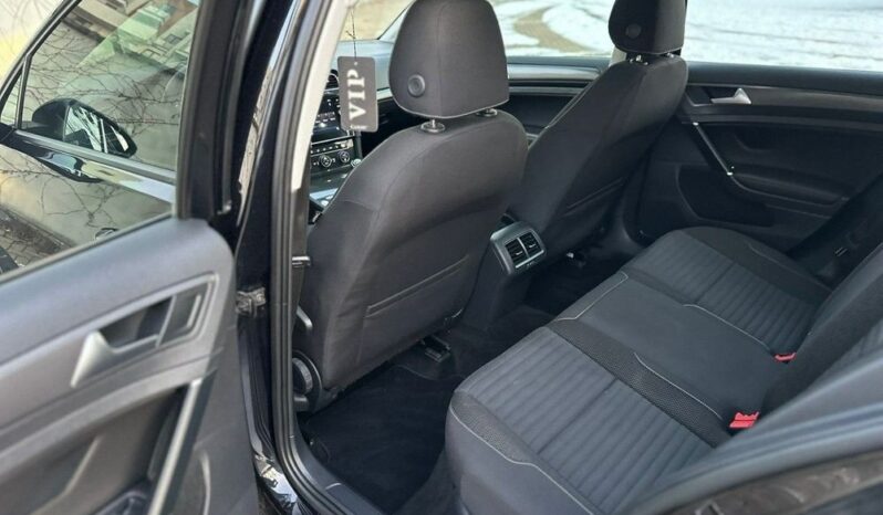VOLKSWAGEN Golf  | 4×4 (doł. automatycznie) | Manualna | 170 KM | Czarny full