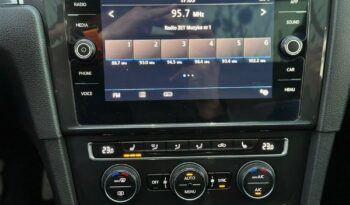 VOLKSWAGEN Golf  | 4×4 (doł. automatycznie) | Manualna | 170 KM | Czarny full