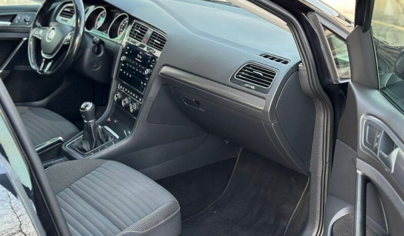 VOLKSWAGEN Golf  | 4×4 (doł. automatycznie) | Manualna | 170 KM | Czarny full