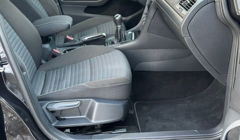 VOLKSWAGEN Golf  | 4×4 (doł. automatycznie) | Manualna | 170 KM | Czarny full