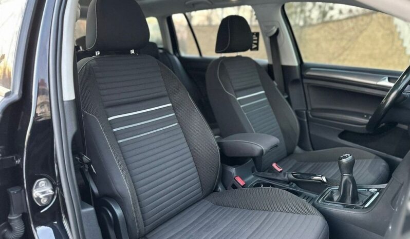 VOLKSWAGEN Golf  | 4×4 (doł. automatycznie) | Manualna | 170 KM | Czarny full
