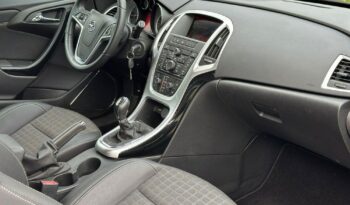 OPEL Astra | FWD (przód) | Manualna | 140 KM | Czarny full