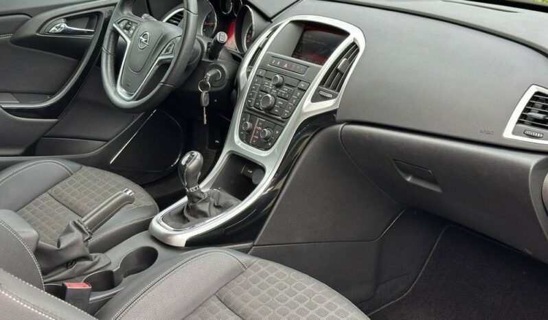 OPEL Astra | FWD (przód) | Manualna | 140 KM | Czarny full