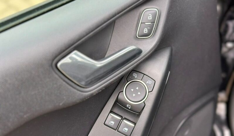 FORD Fiesta  | FWD (przód) | Manualna | 86 KM | Czarny full