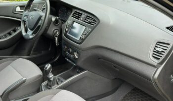 HYUNDAI i20  | FWD (przód) | Manualna | 100 KM | Czarny full