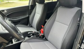 HYUNDAI i20  | FWD (przód) | Manualna | 100 KM | Czarny full