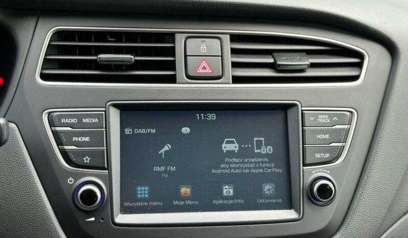 HYUNDAI i20  | FWD (przód) | Manualna | 100 KM | Czarny full