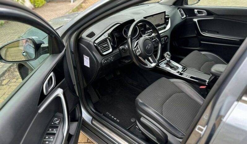 KIA XCeed  | FWD (przód) | Automatyczna | 204 KM | Szary full