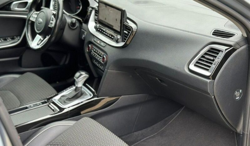 KIA XCeed  | FWD (przód) | Automatyczna | 204 KM | Szary full
