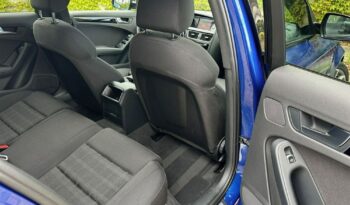 AUDI A4  | 4×4 (doł. automatycznie) | Manualna | 170 KM | Niebieski full