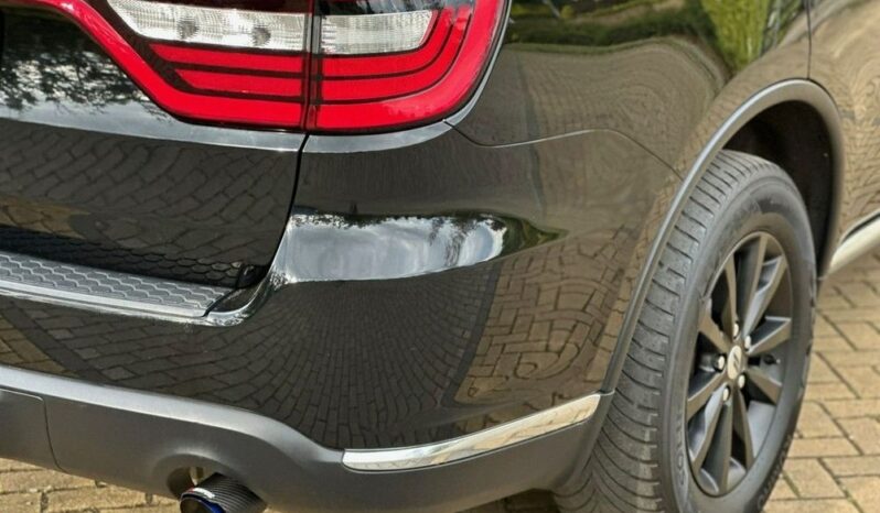 Dodge Durango | 4×4 (doł. automatycznie) | Automatyczna | 294 KM | Czarny full