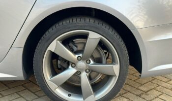 AUDI A6  | FWD (przód) | Automatyczna | 190 KM | Srebrny full