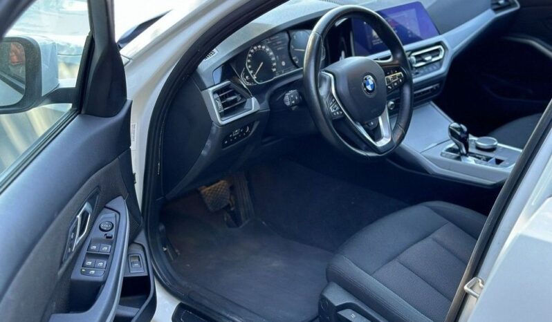 BMW Seria 3 | FWD (przód) | Automatyczna | 150 KM | Biały full