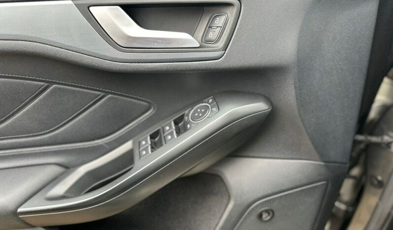 FORD Focus  | FWD (przód) | Automatyczna | 150 KM | Szary full