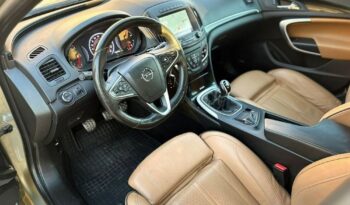 OPEL Insignia  | 4×4 (doł. automatycznie) | Manualna | 250 KM | Złoty full