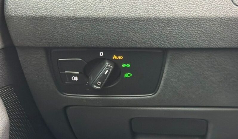 VOLKSWAGEN Arteon  | FWD (przód) | Automatyczna | 150 KM | Czarny full