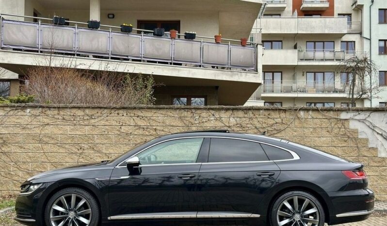 VOLKSWAGEN Arteon  | FWD (przód) | Automatyczna | 150 KM | Czarny full