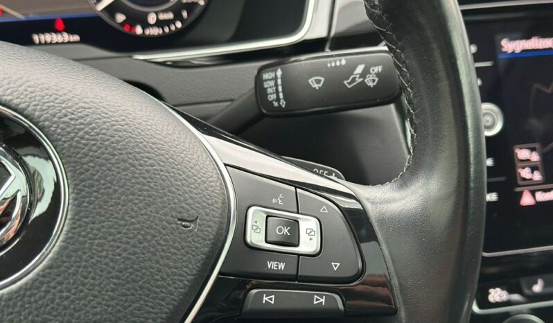 VOLKSWAGEN Arteon  | FWD (przód) | Automatyczna | 150 KM | Czarny full