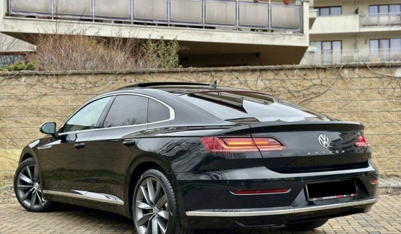 VOLKSWAGEN Arteon  | FWD (przód) | Automatyczna | 150 KM | Czarny full