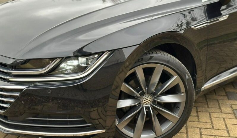VOLKSWAGEN Arteon  | FWD (przód) | Automatyczna | 150 KM | Czarny full