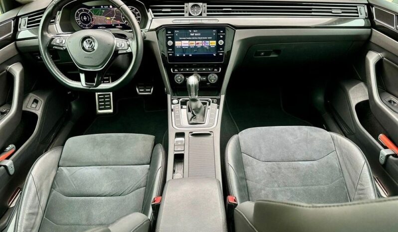 VOLKSWAGEN Arteon  | FWD (przód) | Automatyczna | 150 KM | Czarny full