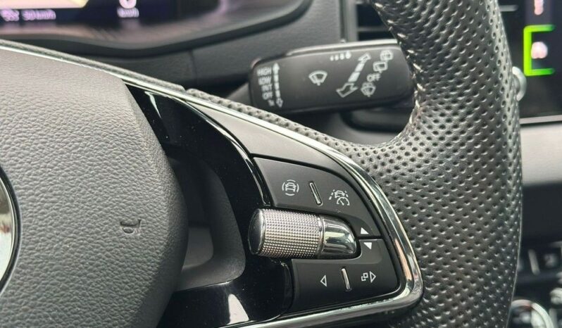 SKODA Karoq | FWD (przód) | Manualna | 150 KM | Szary full