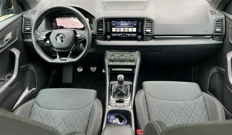 SKODA Karoq | FWD (przód) | Manualna | 150 KM | Szary full