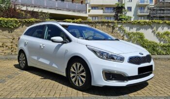 KIA Ceed  | FWD (przód) | Manualna | 136 KM | Biały full