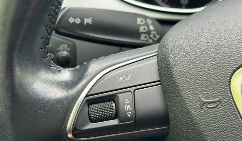 AUDI A4  | FWD (przód) | Manualna | 170 KM | Biały full