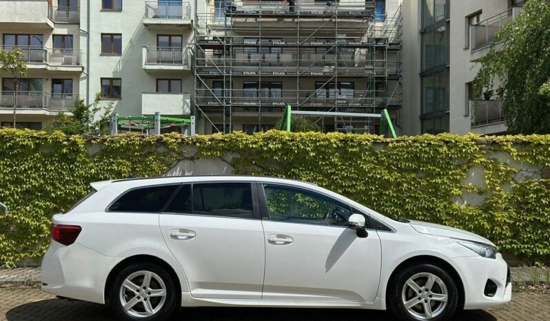 TOYOTA Avensis  | FWD (przód) | Manualna | 147 KM | Biały full