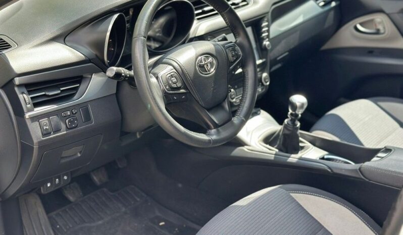 TOYOTA Avensis  | FWD (przód) | Manualna | 147 KM | Biały full