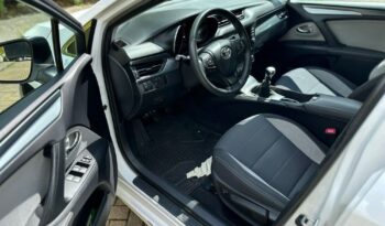 TOYOTA Avensis  | FWD (przód) | Manualna | 147 KM | Biały full