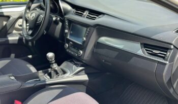 TOYOTA Avensis  | FWD (przód) | Manualna | 147 KM | Biały full