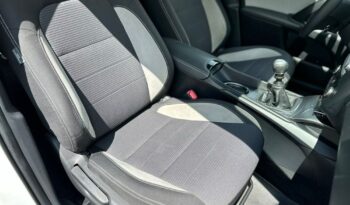 TOYOTA Avensis  | FWD (przód) | Manualna | 147 KM | Biały full