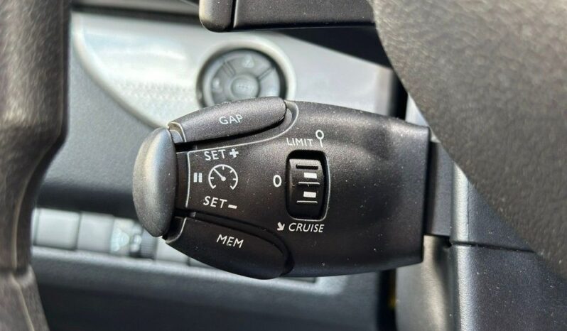 CITROEN SpaceTourer | FWD (przód) | Automatyczna | 177 KM | Czarny full