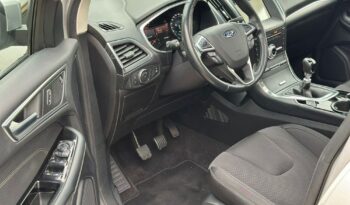 FORD EDGE  | 4×4 (doł. automatycznie) | Manualna | 190 KM | Srebrny full