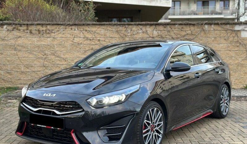 Kia Proceed | Fwd (Przód) | Automatyczna | 204 Km | Czarny