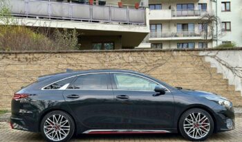 KIA Proceed | FWD (przód) | Automatyczna | 204 KM | Czarny full