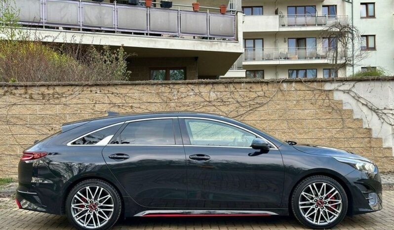 KIA Proceed | FWD (przód) | Automatyczna | 204 KM | Czarny full