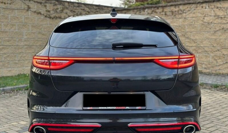 KIA Proceed | FWD (przód) | Automatyczna | 204 KM | Czarny full