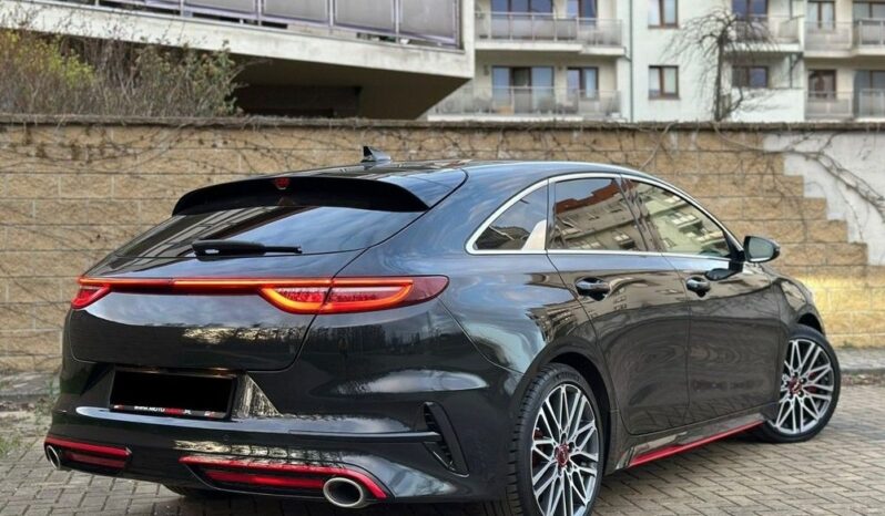 KIA Proceed | FWD (przód) | Automatyczna | 204 KM | Czarny full