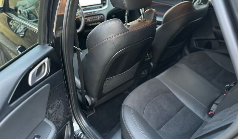 KIA Proceed | FWD (przód) | Automatyczna | 204 KM | Czarny full